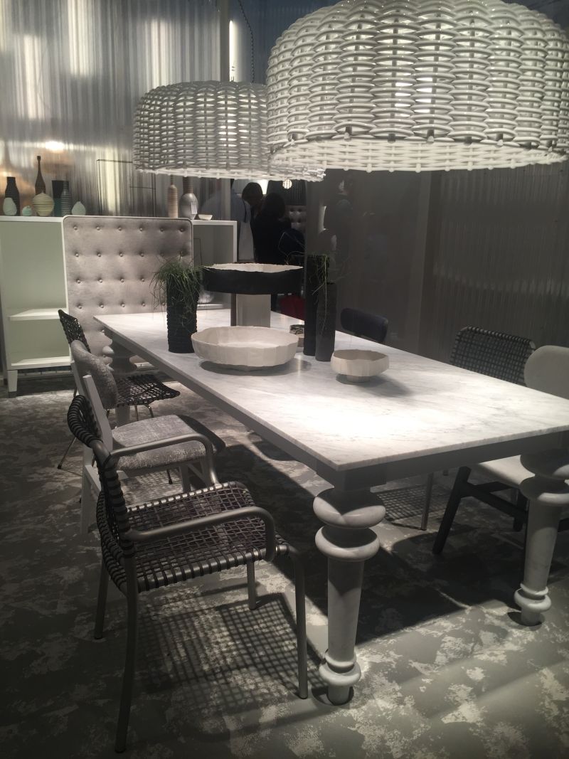 Pick the dining table based on the style of your home and the overall design and decor of the room you want to place it in. Need something traditional? How about something like this?