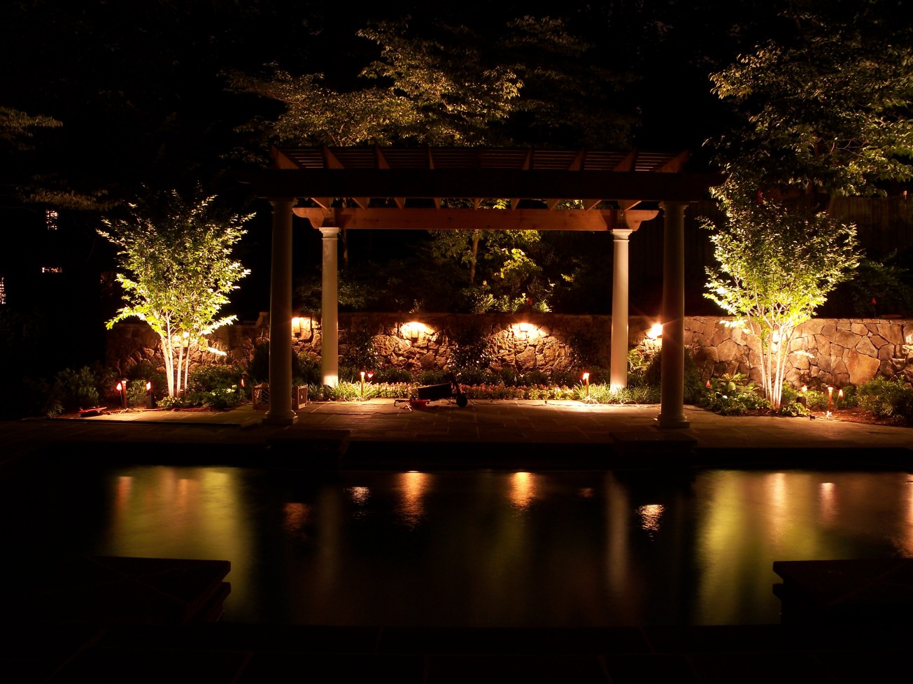classic-outdoor-pool-area-ideas-with-patio-lighting-ideas-with-led-lamps-decoration