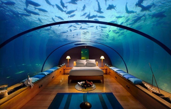 z2-underwater-bedroom-665x427